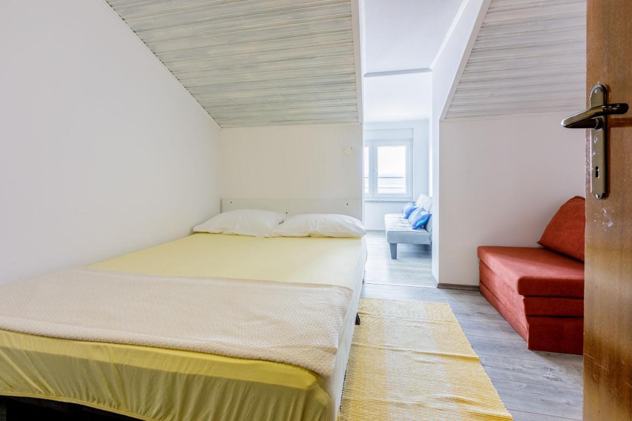 Apartment Heriban ซริกเวนิซา ภายนอก รูปภาพ