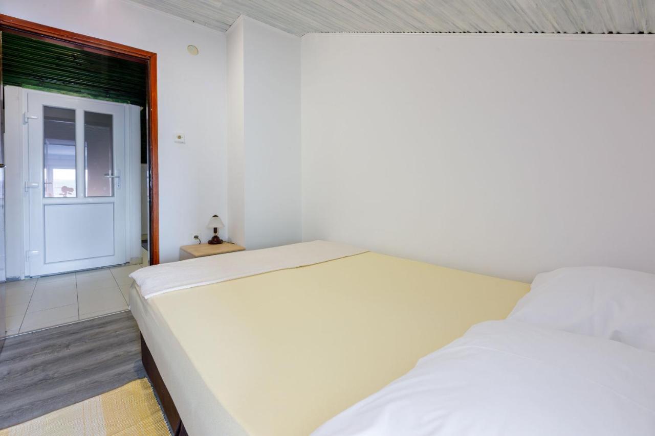 Apartment Heriban ซริกเวนิซา ภายนอก รูปภาพ