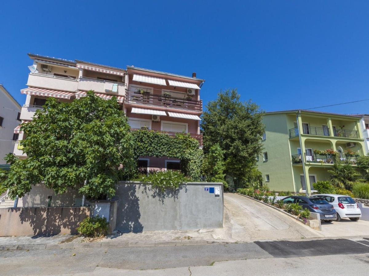 Apartment Heriban ซริกเวนิซา ภายนอก รูปภาพ