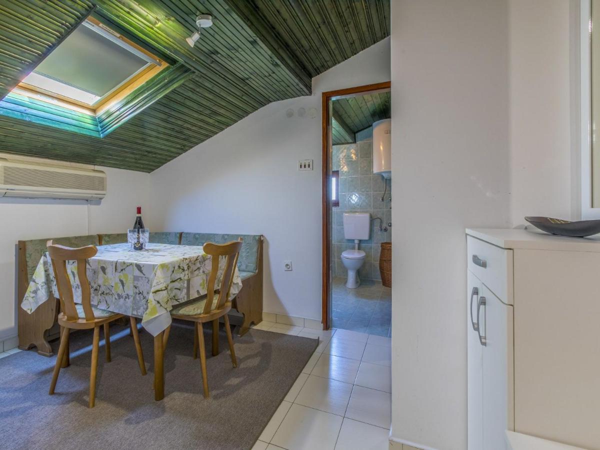 Apartment Heriban ซริกเวนิซา ภายนอก รูปภาพ